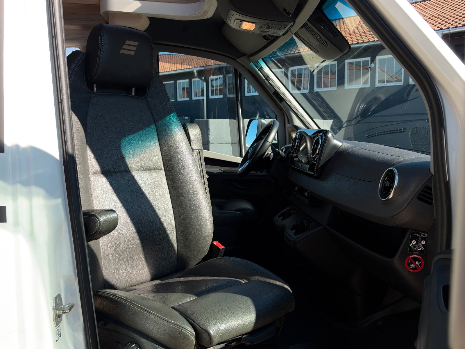 Fahrzeugabbildung Mercedes-Benz Hymer B-MC T 600 WhiteLine