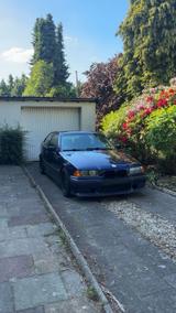 BMW E36 316i Compact Motor Neu - BMW 316 aus 1998: 316i Compact