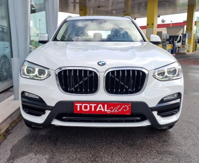 BMW X3 xDrive20d Business Advantage imagem 2