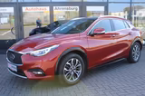 Infiniti Q30 1.6 Premium*DSG*LED*Kamera*Panoramadach* - Infiniti mit Benzin-Antrieb: Limousine