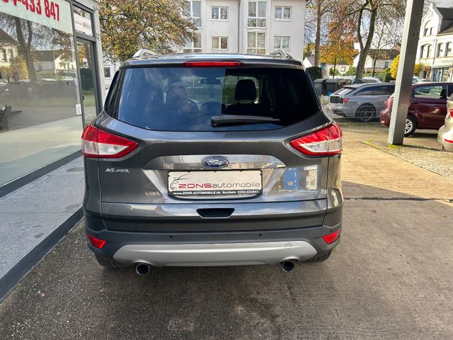 Fahrzeugabbildung Ford Kuga Titanium 1.5 Allrad Autom.+Navi+LM Allw.+BT