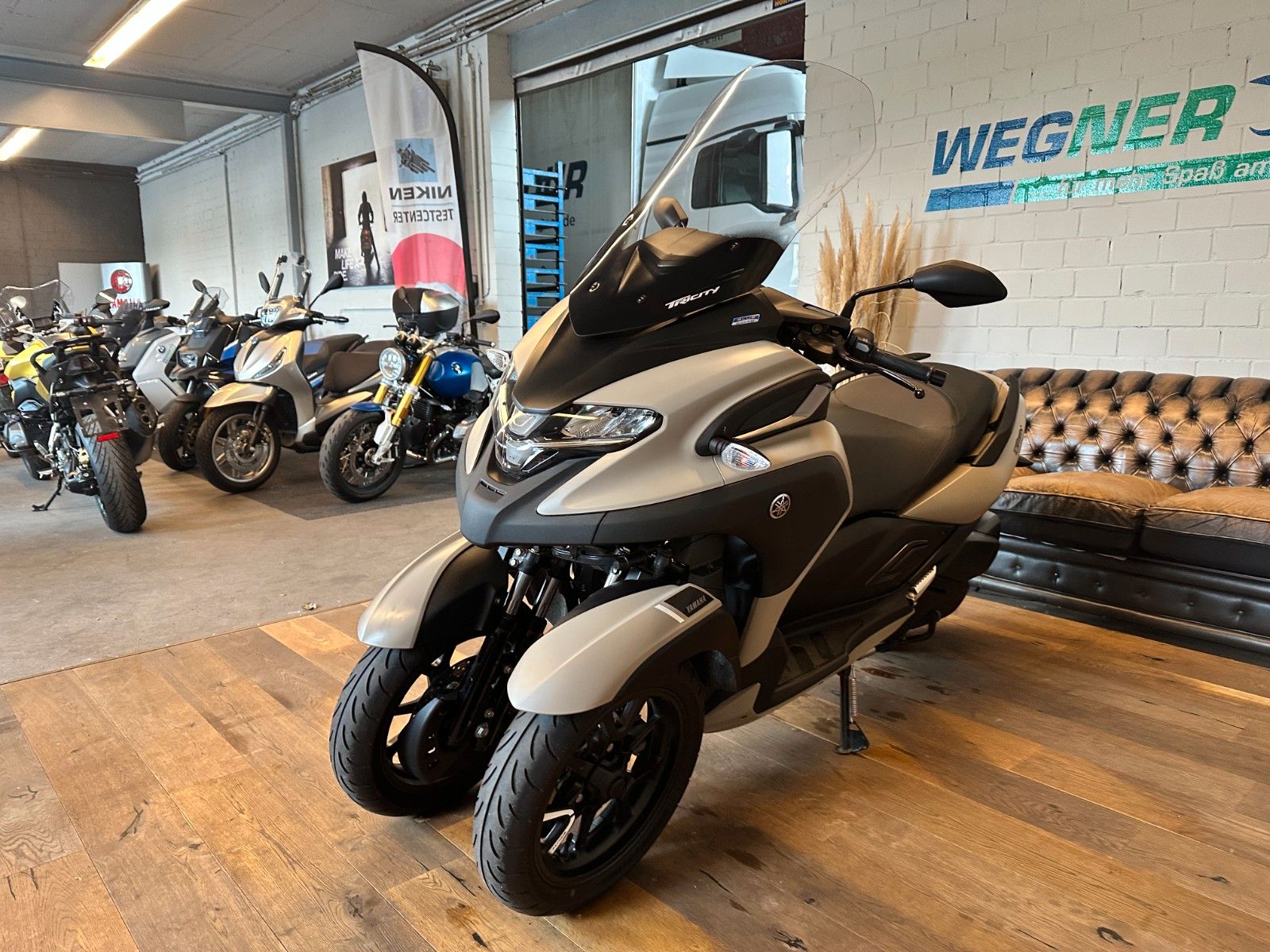Fahrzeugabbildung Yamaha Yamaha Tricity 300 | BJ 2023 | nur 6381 km