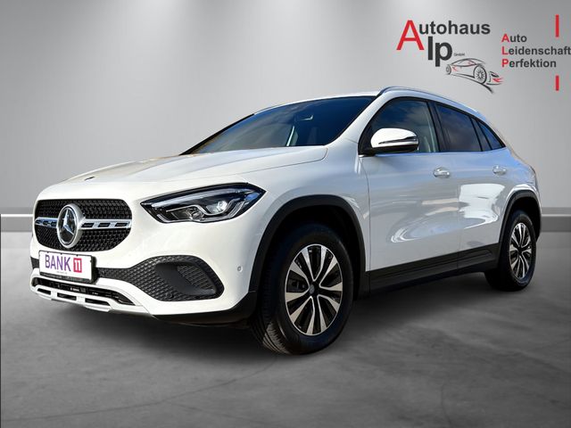 Mercedes-Benz GLA 250 e Style LED 8-FACH NAVI DAB