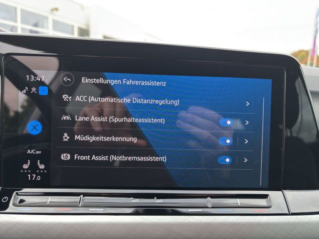 Golf VIII (8) Life 1.5 eTSI LED ACC