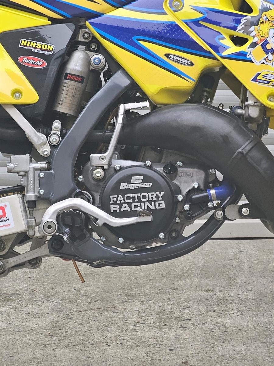 Suzuki  2008 — engine 124 cm³, 45 HP (33kW)