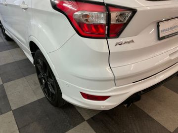 Ford Kuga - 12