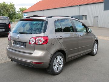 Volkswagen Golf - 2