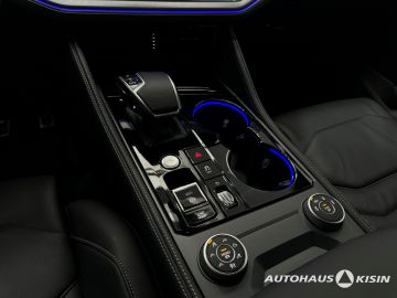 Volkswagen Touareg - 12