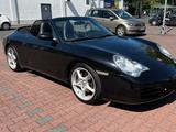 Porsche 911 996.2  Cabriolet Carrera 4 - Porsche aus 2002: 911 Carrera