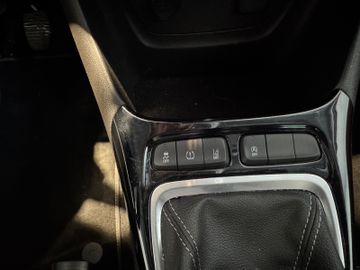 Bild 18 Opel Crossland (X) Crossland GS 81kW MT6 Kamera LED