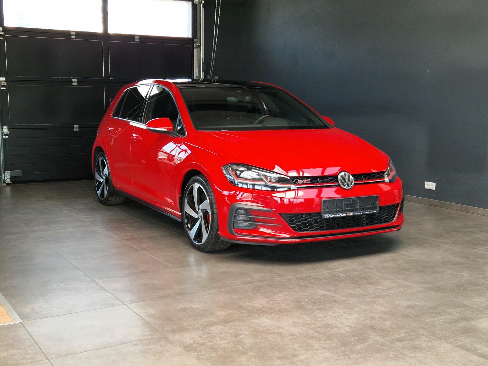 Volkswagen Golf GTI Performance 2,0TSI*STANDHZG*PANO*KAMERA
