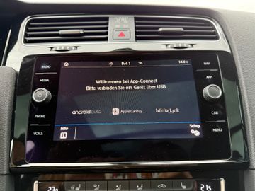 Volkswagen Golf VII Variant IQ+LED+APP+ACC+LkHz+Pano