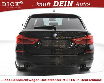Fahrzeugabbildung BMW 530d Tour. xDrive Sport Line HEAD+KAM+PROF+AHK+M