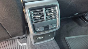 Skoda Octavia Combi Clever 1,0 TSI PDC LED  SHZ Kamera