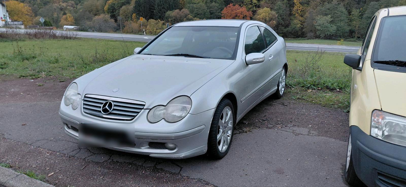 Mercedes-Benz CL 230