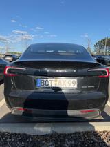 Tesla Model 3 Allradantrieb mit Dualmotor Performa... - Tesla Model 3 in Düsseldorf