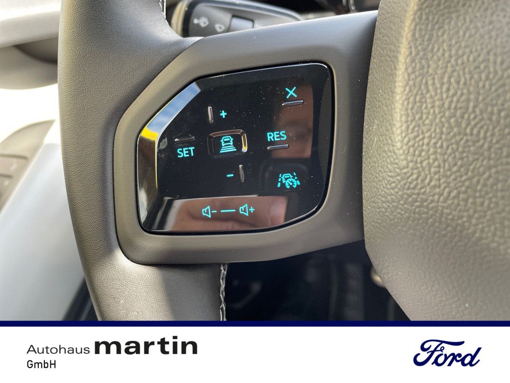 Fahrzeugabbildung Ford Capri Premium AWD Extended Range B&O MATRIX-LED