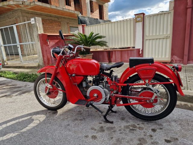 Moto Guzzi Motoguzzi falcone