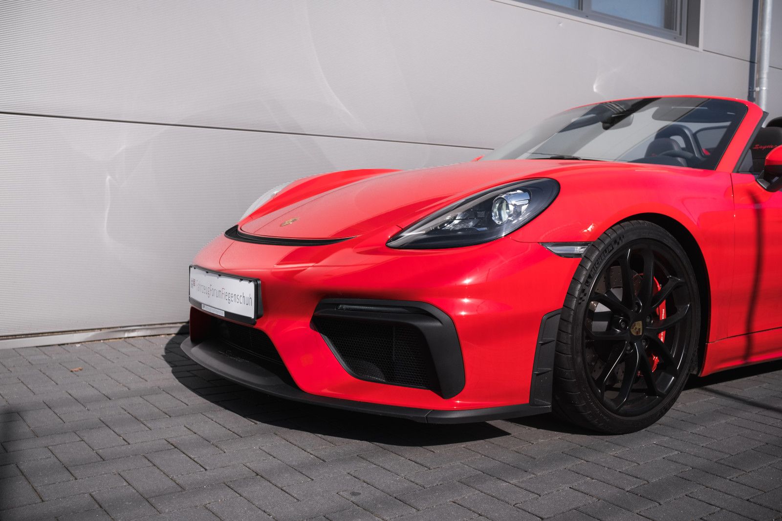 Fahrzeugabbildung Porsche Boxster 718 Spyder-Sport-Chrono-BOSE-Sitzh.