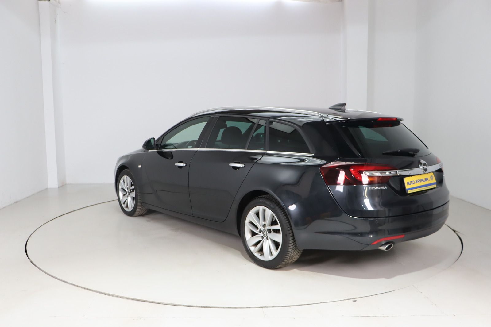 Fahrzeugabbildung Opel Insignia A Sports Tourer 2.0 CDTi Sport