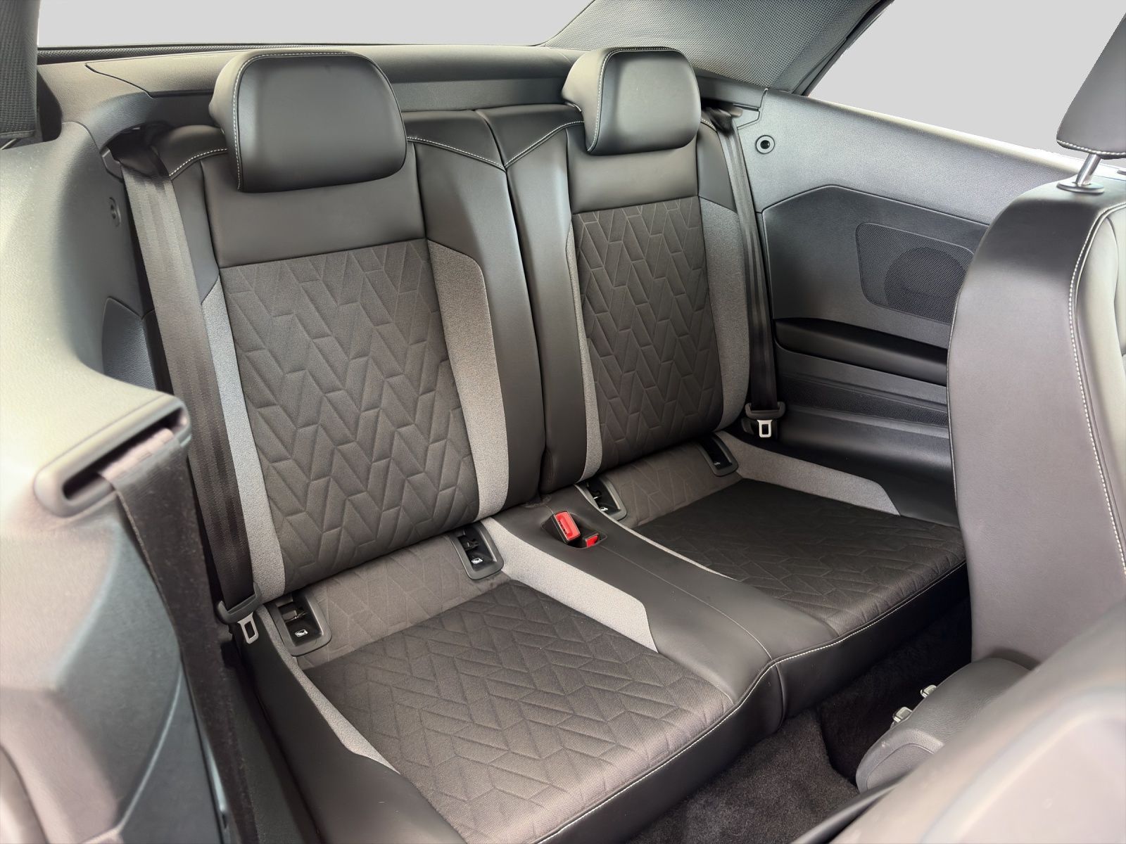 Volkswagen T-Roc - Bild 7