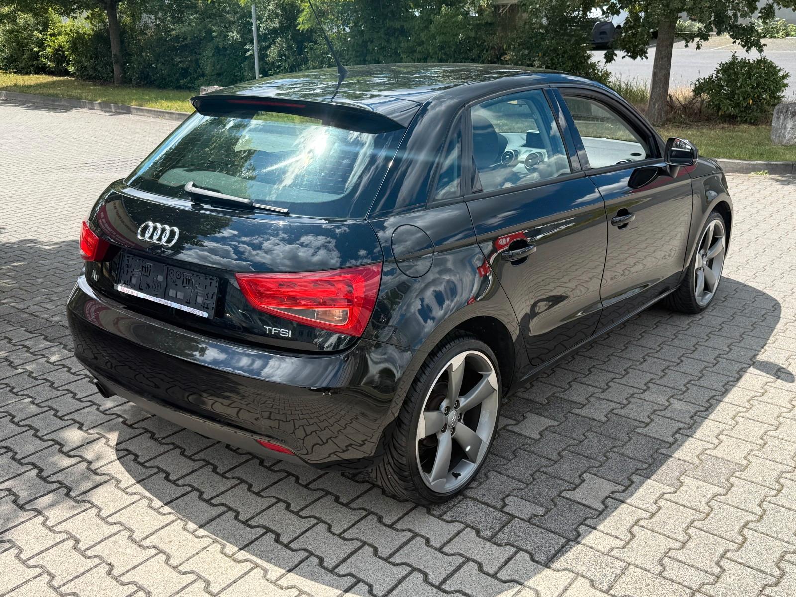 Audi A1 Sportback 1.2 TFSI AMBITION*S.LINE RÄDER**