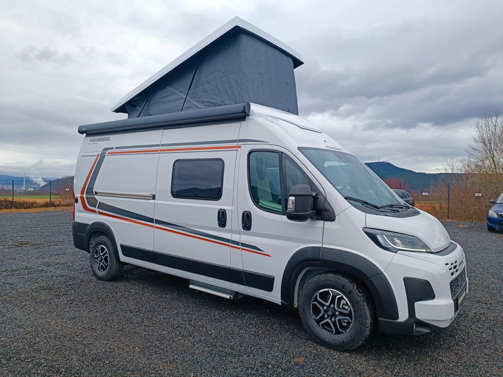 Fahrzeugabbildung Weinsberg CaraBus 600 MQ Edition Fire *Aufstelldach*LED