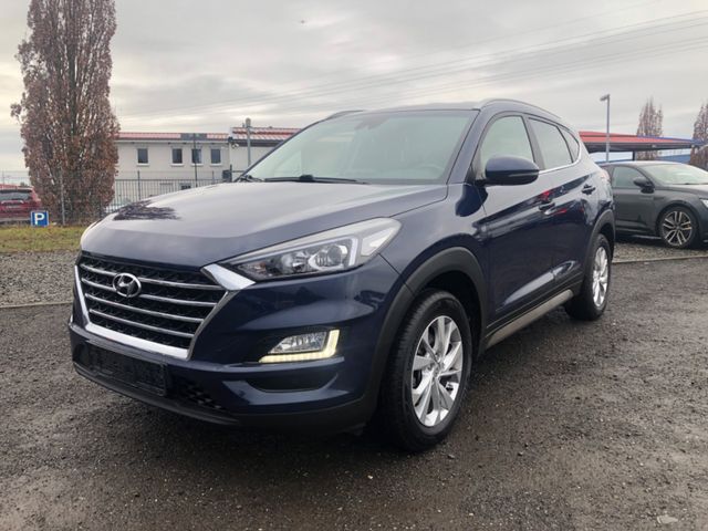 Hyundai Tucson Style 2WD 1.6Benzin Navi_Kamera_Alu