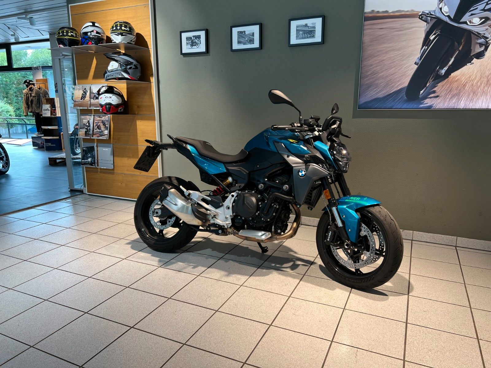 Fahrzeugabbildung BMW F900 R