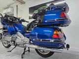 Honda Goldwing GL 1800 - HONDA GL 1800 GOLDWING