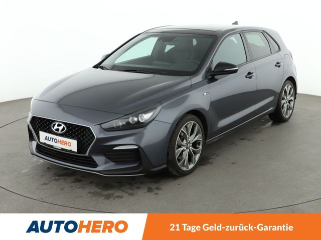 Hyundai i30 1.4 TDGI N-Line *NAVI*PDC*SHZ*ALU*TEMPO*