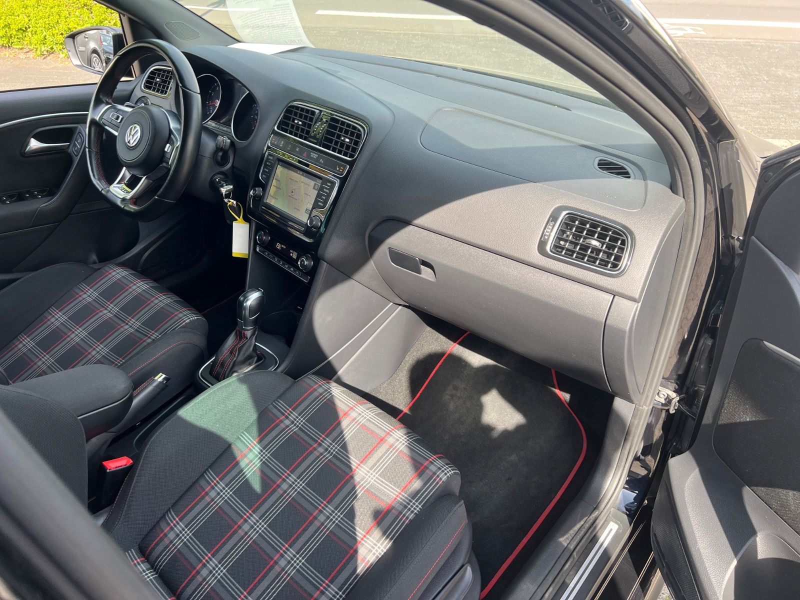 Fahrzeugabbildung Volkswagen Polo V GTI DSG Sport *VOLL-LED*Tempomat*NAVI*