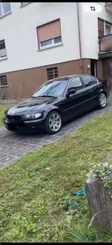 BMW 320i - - BMW 320 aus 2004: 320i