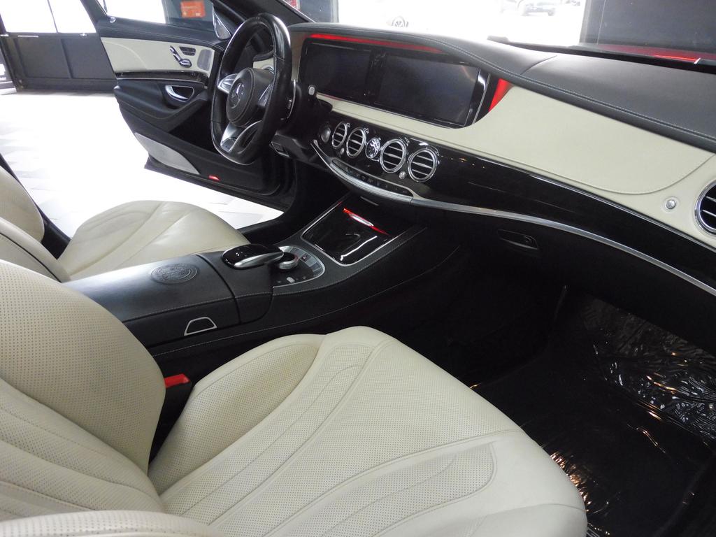 Mercedes-Benz S 63 AMG