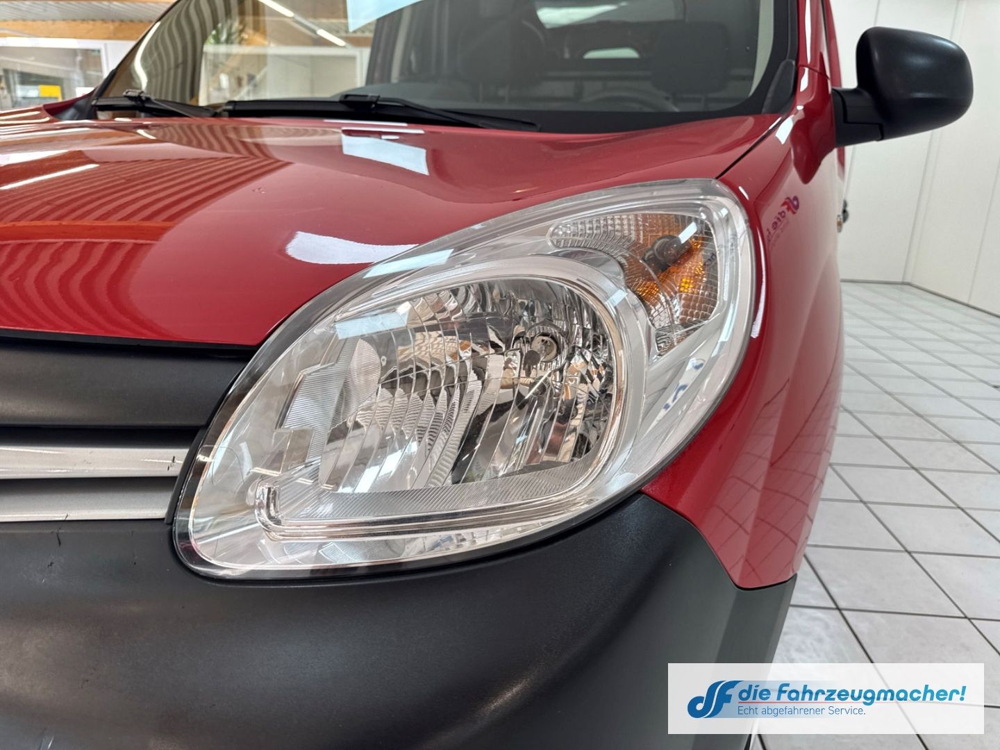 Fahrzeugabbildung Renault Kangoo Rapid Extra Fahrerprofil Tel.-Vorb. PDC B