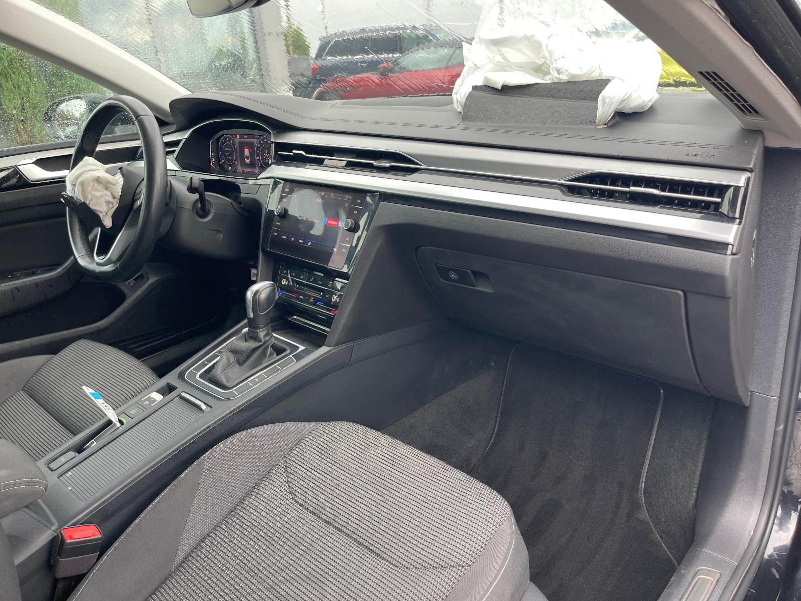 Volkswagen Arteon 2.0 TSI DSG Essence — foto 11