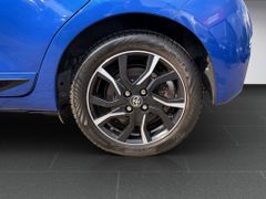 Fahrzeugabbildung Toyota Yaris 1.5 Hybrid Style Selection KAMERA FACEL.