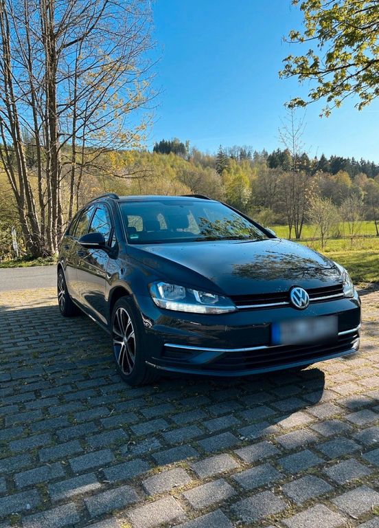 Image of Volkswagen Golf