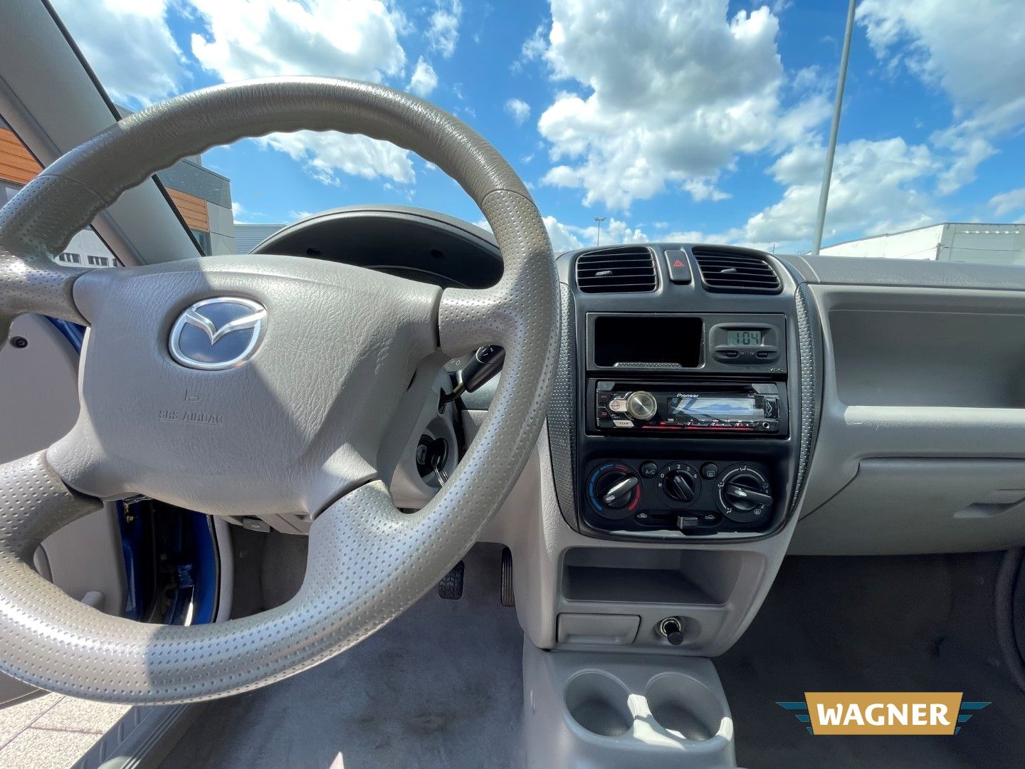 Fahrzeugabbildung Mazda Demio Comfort 1.3 Klimaanlage Radio