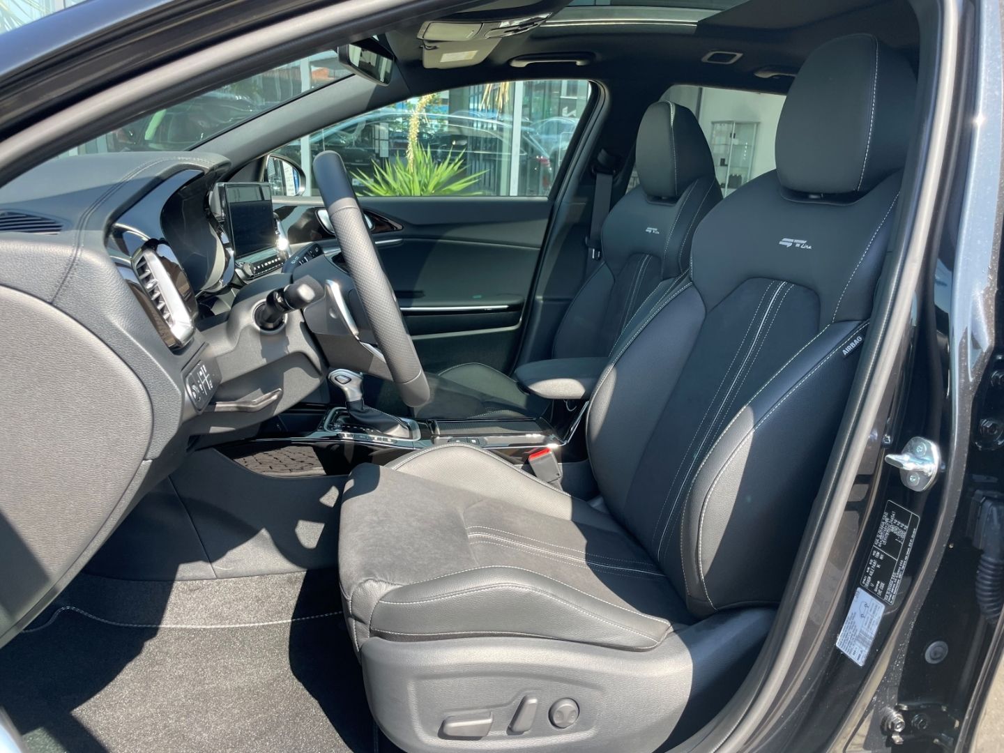 Fahrzeugabbildung Kia Ceed_sw GT Line LED Kamera Schiebedach JBL Navi