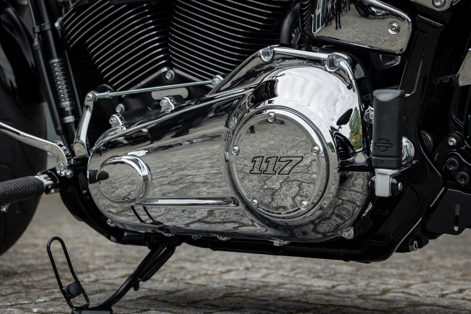 Fahrzeugabbildung Harley-Davidson FXBR Breakout 117 cui -Jekill & Hyde -