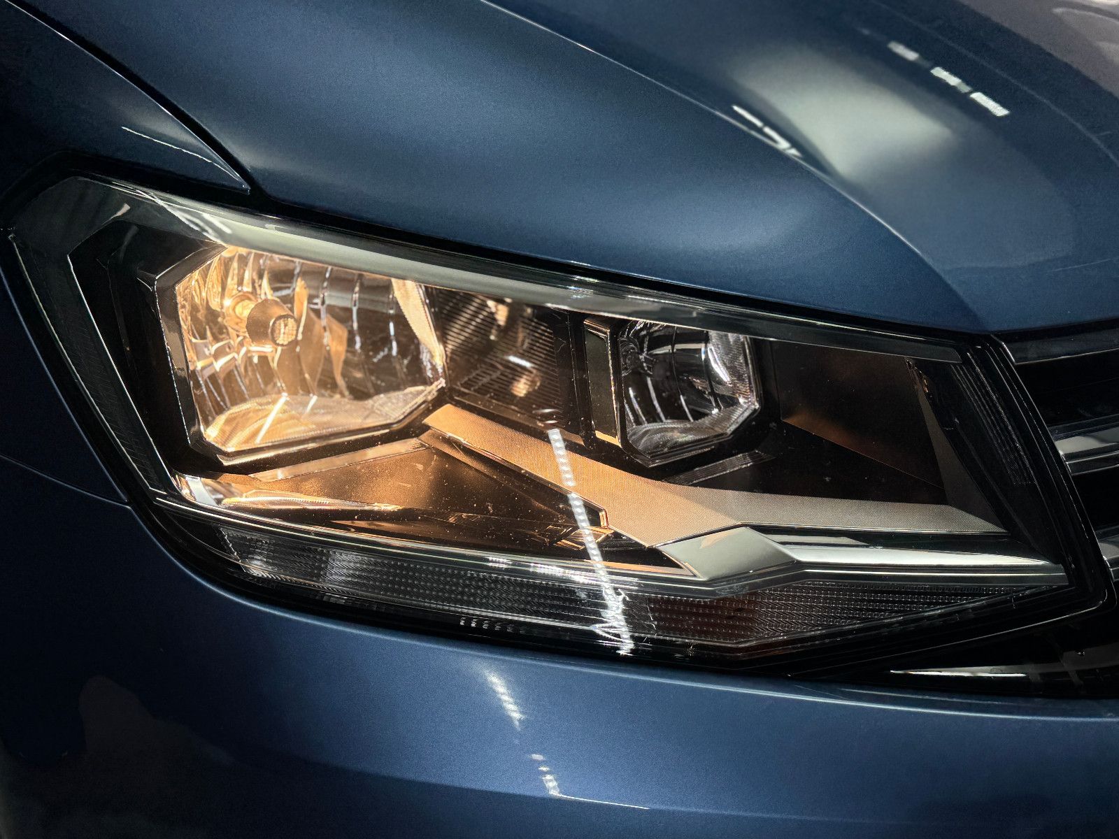 Fahrzeugabbildung Volkswagen Caddy PKW Comfortline BMT 1.4 TSI|NAVI|PDC|