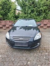 Kia kia ceed mit tüv und anhängerkupplung - Kia: Anhängerkupplung