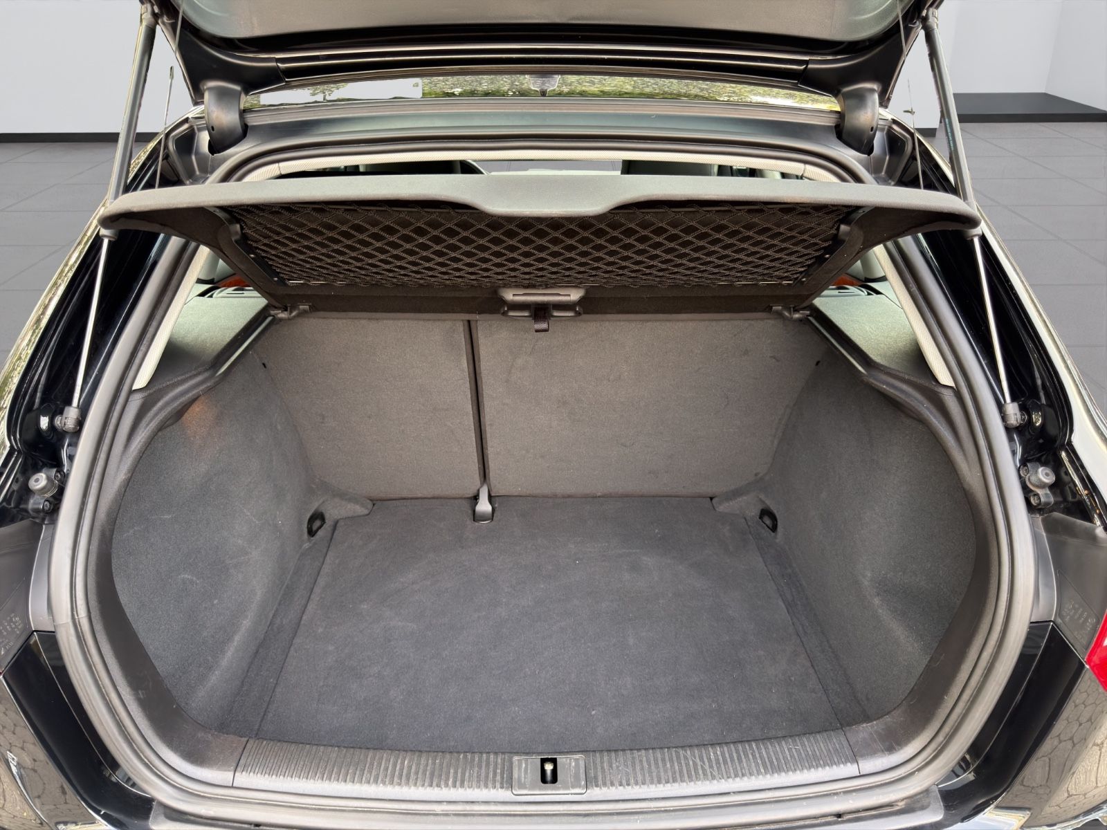 Fahrzeugabbildung Audi A3 Sportback 1.8 TFSI*2*Hand*Xenon*Automatik