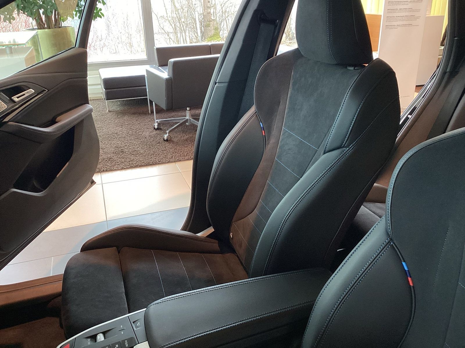 BMW 223 Active Tourer - Bild 9