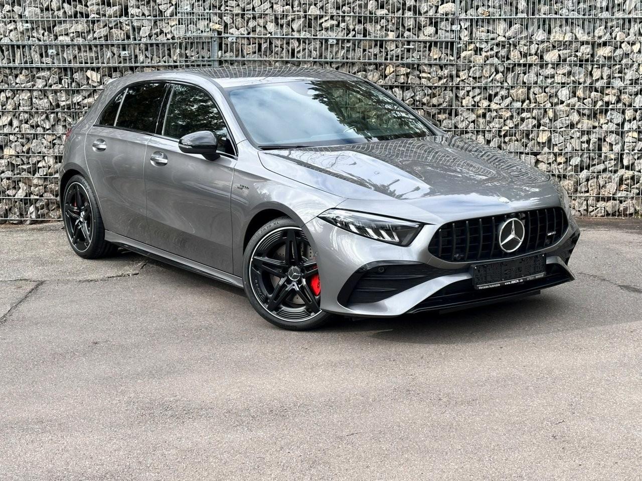 Mercedes-Benz A 35 AMG 4Matic AMG Line Premium-Night-Distronic