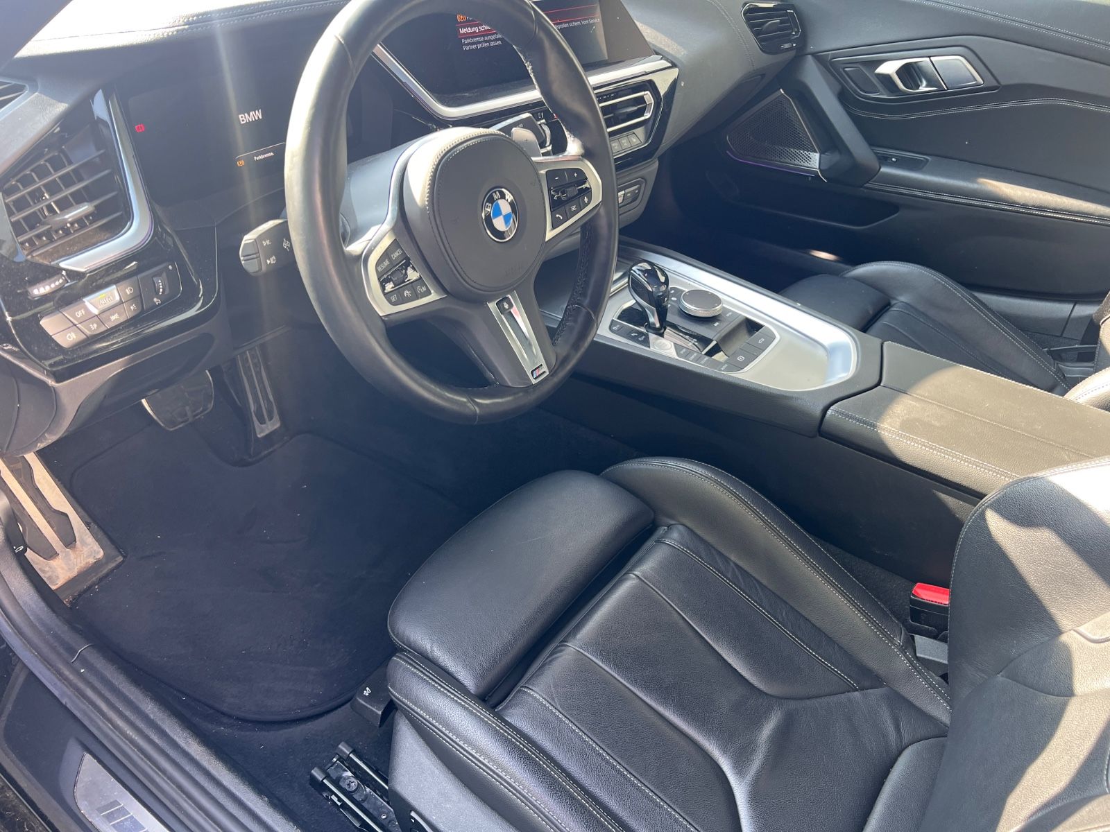 Fahrzeugabbildung BMW Z4 Baureihe Z4 Roadster sDrive 30 i M Sport