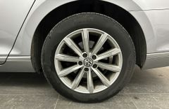 Fahrzeugabbildung Volkswagen Passat Var. 2.0TDI Highline DSG Stndhzng LED ACC