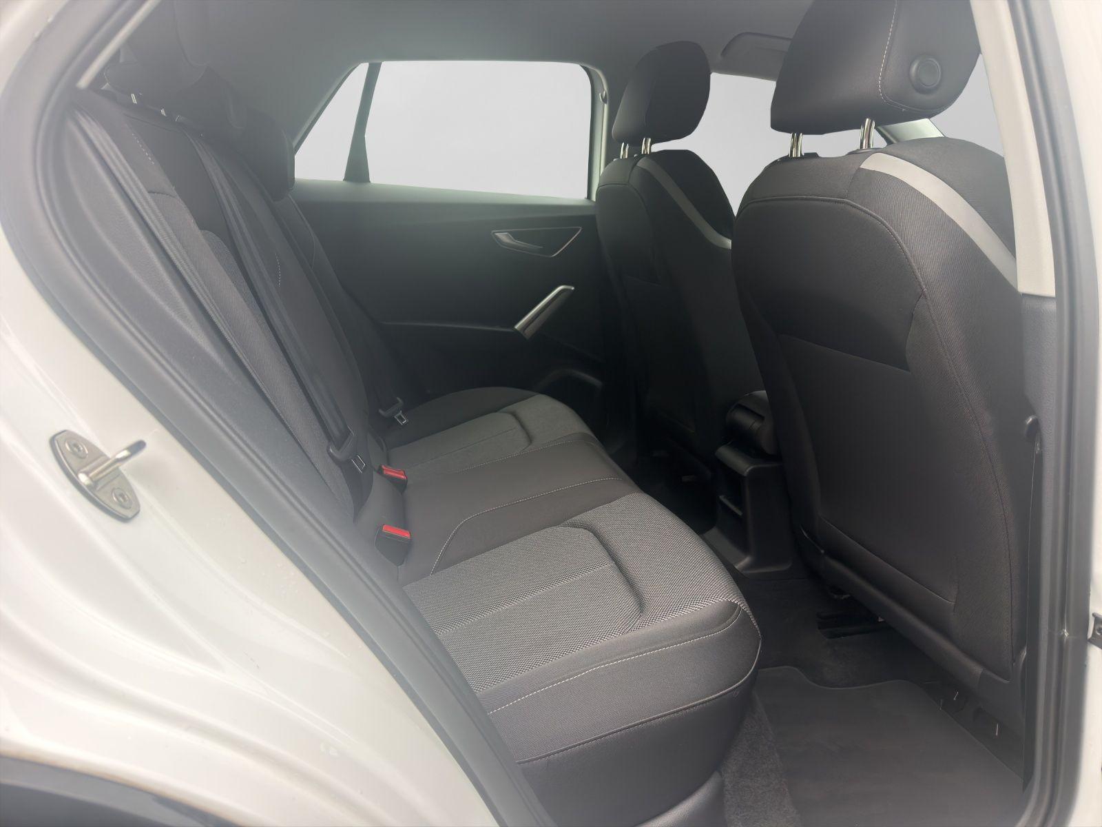 Audi Q2 30 TDI ADVANCED KAMERA GJR GRA PDC, миниатюра 6