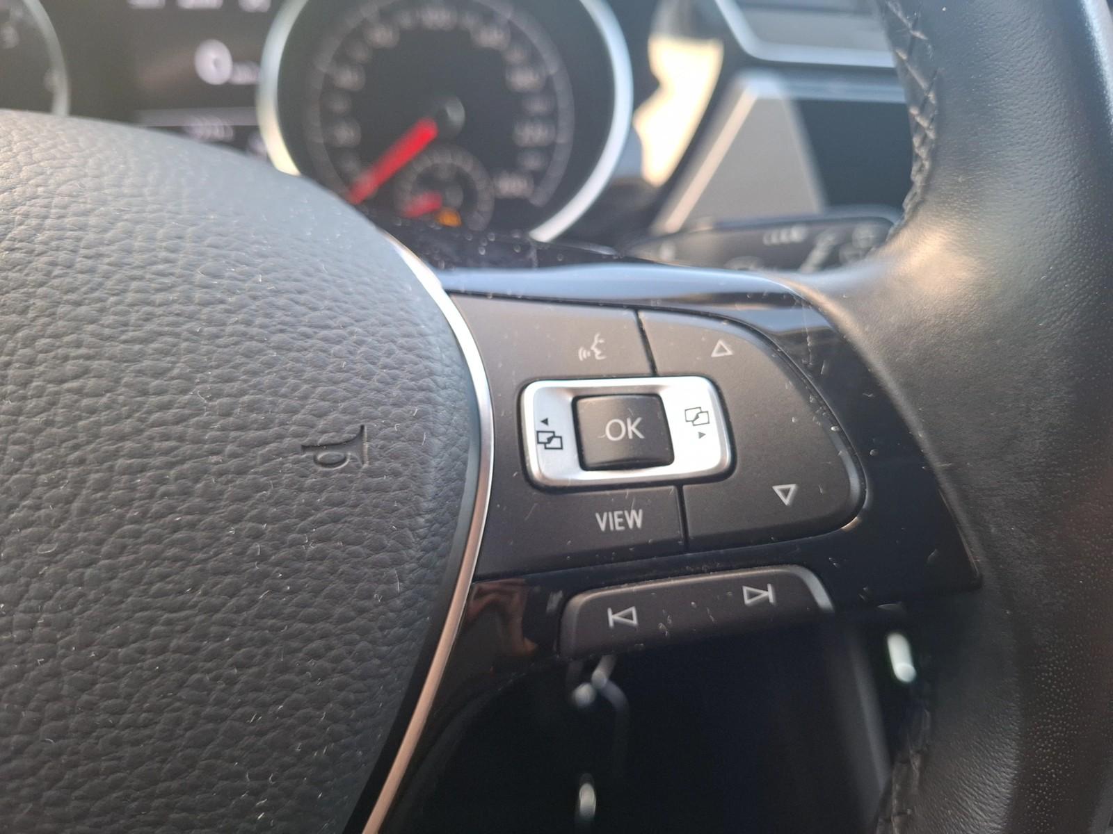 Volkswagen Touran TSI Comfortline LED AHK Navi ACC RFK SH, миниатюра 18